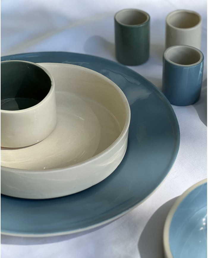 Plate blue