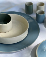 Plate blue